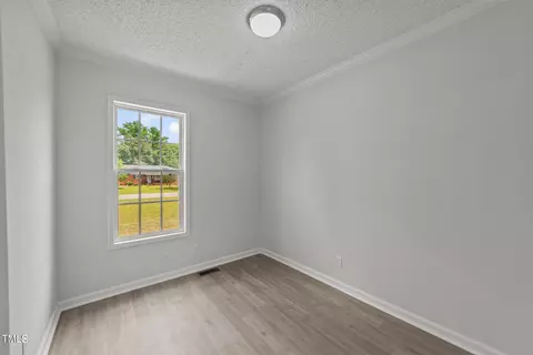 1688 Grantham School Rd, Mount Olive, NC 28365 photo 18
