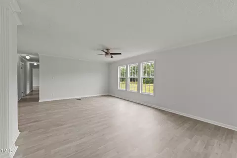 1688 Grantham School Rd, Mount Olive, NC 28365 photo 6