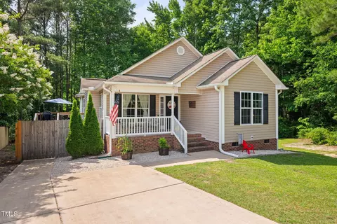 88 Sword Loop, Broadway, NC 27505 photo 3