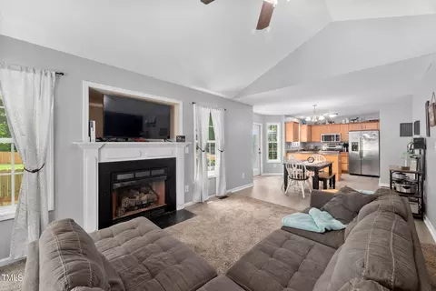 88 Sword Loop, Broadway, NC 27505 photo 7
