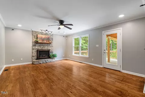 109 Middlebury Ct, Durham, NC 27713 photo 10
