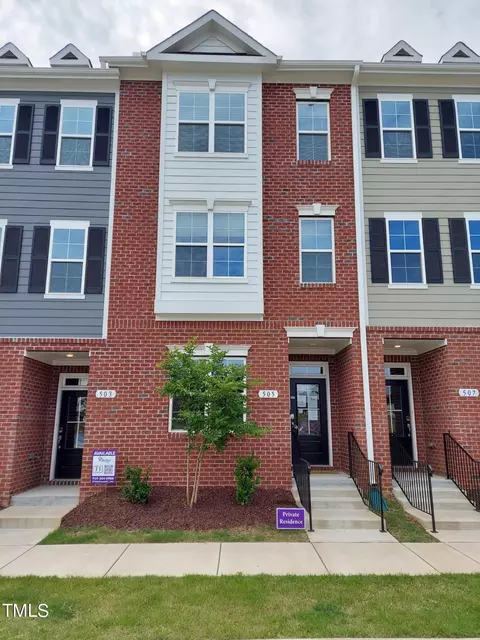 505 Toran Dr, Wake Forest, NC 27587