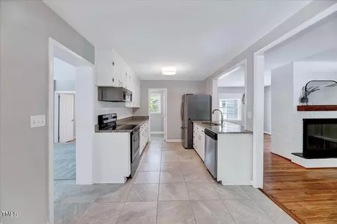 1207 Poplar Ave, Garner, NC 27529 photo 8