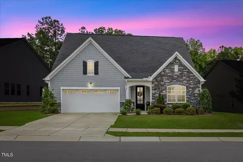 229 Ivory Ln, Raleigh, NC 27610
