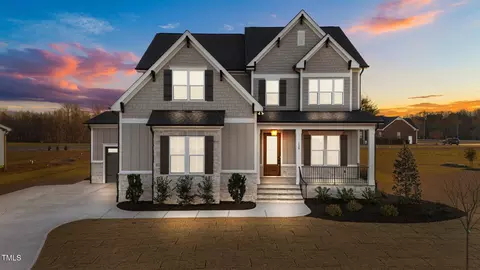 130 Summerlin Dr, Clayton, NC 27527