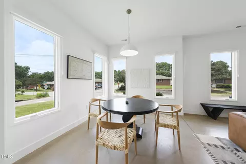 1012 Parker St, Raleigh, NC 27607 photo 8