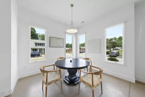 1012 Parker St, Raleigh, NC 27607 photo 9