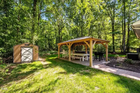 208 Sunset Dr, Elon, NC 27244 photo 33