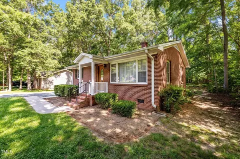 208 Sunset Dr, Elon, NC 27244 photo 2