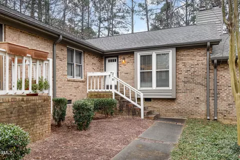 300 W Woodcroft Pkwy #21B, Durham, NC 27713