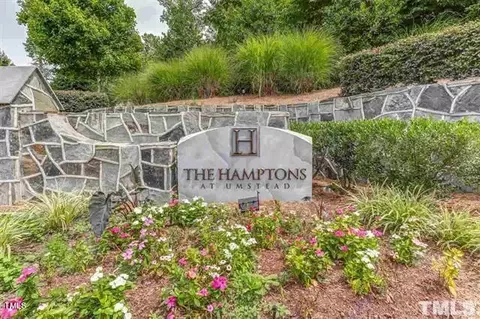 5000 Wainscott Way, Raleigh, NC 27612