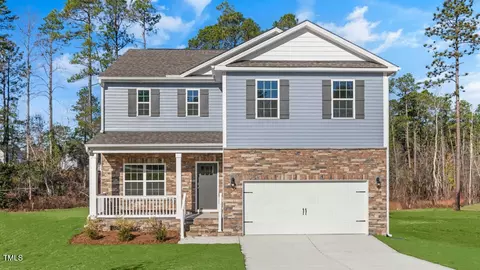3017 Platinum Cir, West End, NC 27376