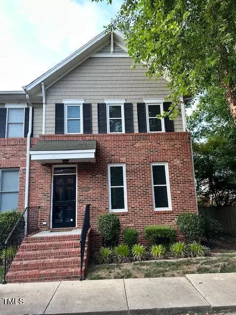 1800 Saluda Ct, Raleigh, NC 27608