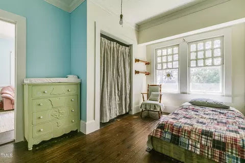 Bedroom - 558 B Teague Rd, Staley, NC 27355 photo 4 of 9