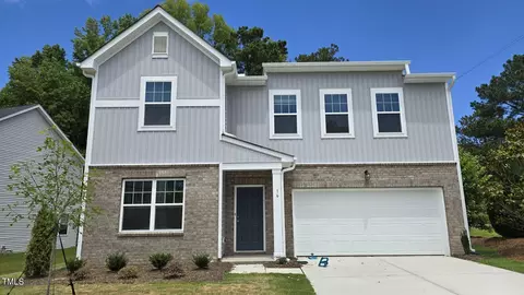 16 Lynn Ridge Dr, Angier, NC 27501