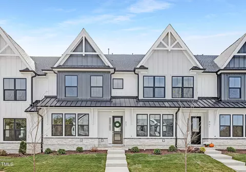 957 Myers Point Dr #29, Morrisville, NC 27560