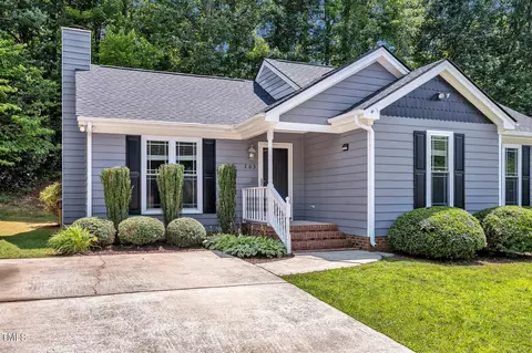 203 W Wyatts Pond Ln, Cary, NC 27513