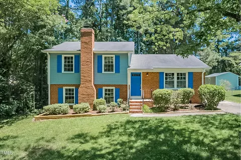 5908 Crepe Myrtle Ct, Raleigh, NC 27609