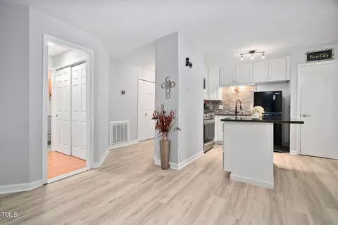 503 Gooseneck Dr #B2, Cary, NC 27513