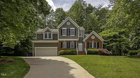100 Winged Foot Ct, Mebane, NC 27302