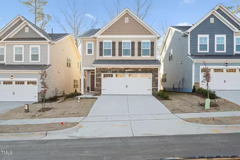 135 Sea Cave Ln, Raleigh, NC 27610