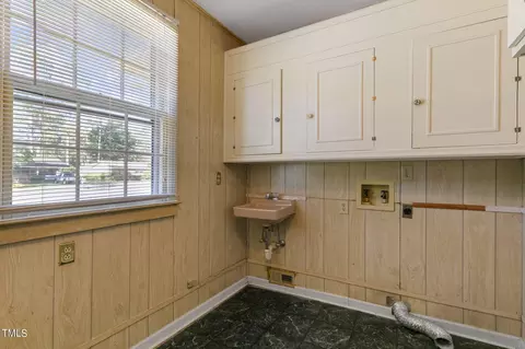 Other - 113 E Stevens St, Smithfield, NC 27577 photo 4 of 7