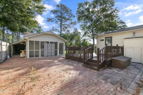 Exterior - 113 E Stevens St, Smithfield, NC 27577 photo 12 of 13