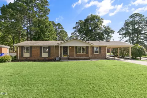 113 E Stevens St, Smithfield, NC 27577