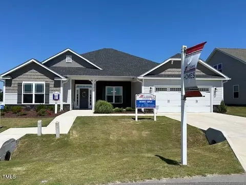 7 N Cousins Ct, Smithfield, NC 27577