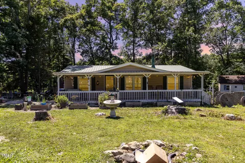 154 Valley Dr, Rougemont, NC 27572