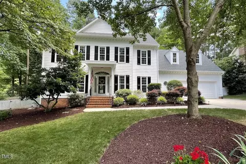 208 Kettlebridge Dr, Cary, NC 27511