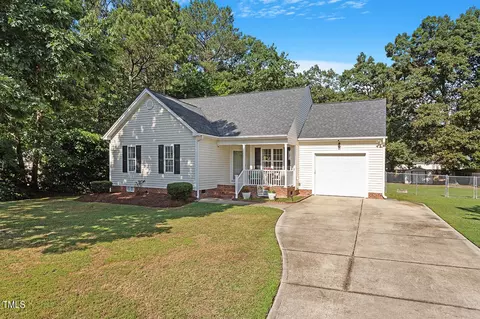 2001 Eagle View Dr, Wendell, NC 27591 photo 3
