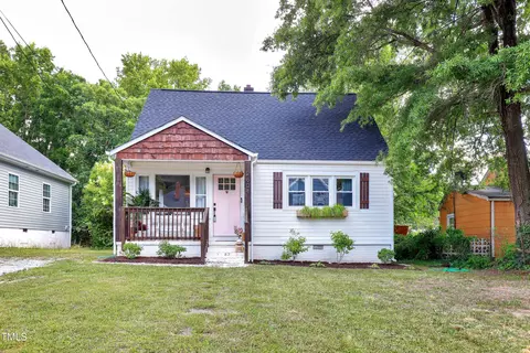 2604 Ashe St, Durham, NC 27703