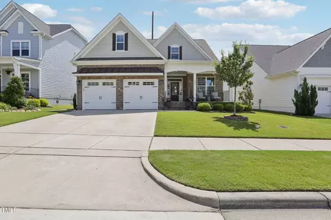 1541 Armscroft Ln, Apex, NC 27502