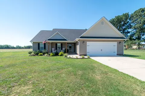 117 Hawks Croft Ct, Erwin, NC 28339
