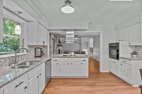 517 Compton Rd, Raleigh, NC 27609 photo 15