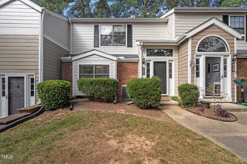 7619 Falcon Rest Cir, Raleigh, NC 27615