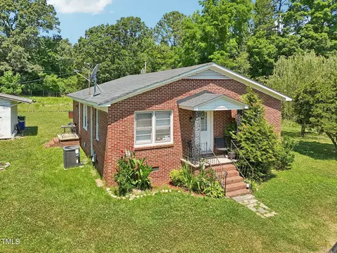 425 Kittrell Rd, Kittrell, NC 27544 photo 4