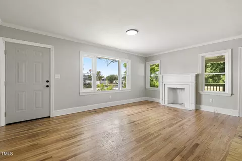 Living - 701 E Hill St, Benson, NC 27504 photo 2 of 6