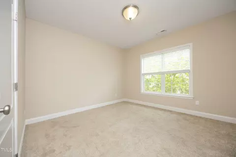 710 S Bend Dr, Durham, NC 27713 photo 24