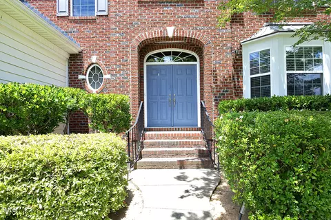 710 S Bend Dr, Durham, NC 27713 photo 2