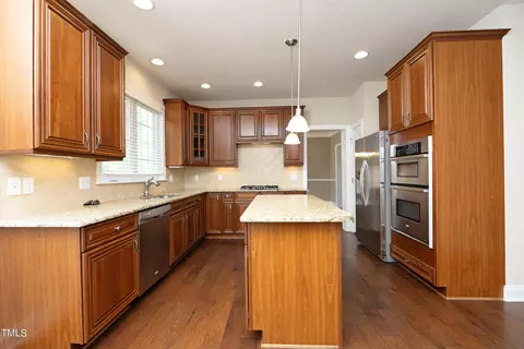 710 S Bend Dr, Durham, NC 27713 photo 9