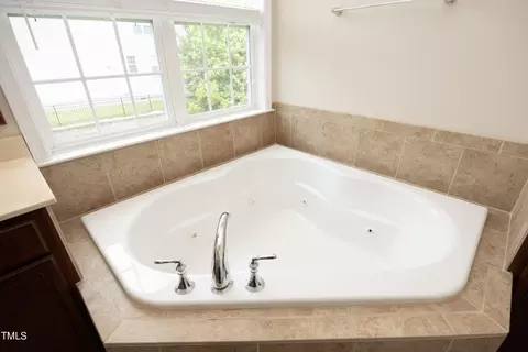 710 S Bend Dr, Durham, NC 27713 photo 23