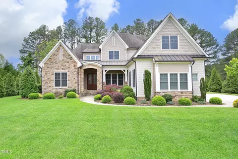 3161 W Carver St, Durham, NC 27705