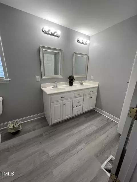 Bath - 107 E D St, Erwin, NC 28339 photo 4 of 4