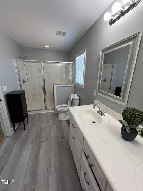 Bath - 107 E D St, Erwin, NC 28339 photo 3 of 4