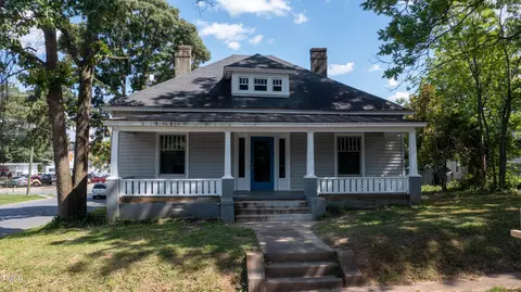119 Stagg St, Burlington, NC 27217