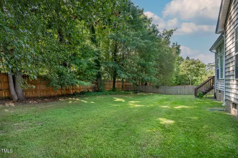 207 Landreth Ct, Durham, NC 27713 photo 9
