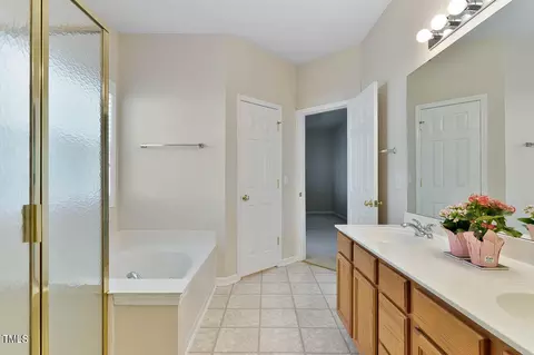 207 Landreth Ct, Durham, NC 27713 photo 37