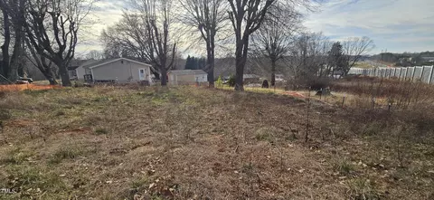 309 Stanleyville Manor Ct, Rural Hall, NC 27045